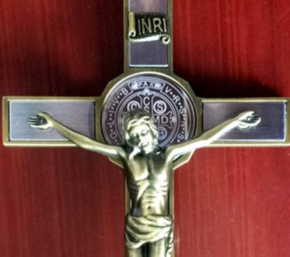 Jesus Catholic Christian Holy Crucifix Ornaments Cross Rood Emmanuel Jesu Cross Statuette with Base Figure Lamb of God Figurine 4